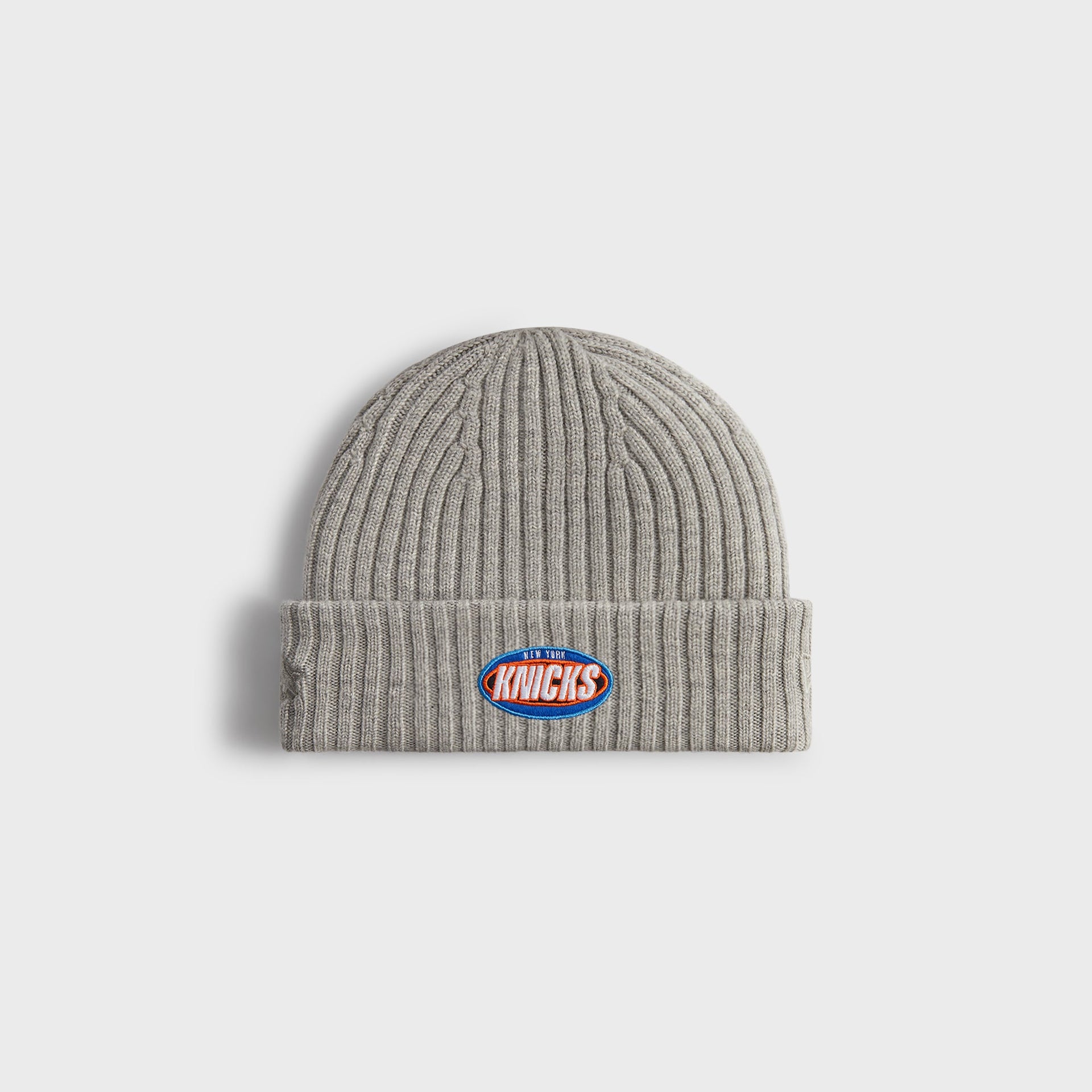 Kith & New Era for the New York Knicks Logo Beanie - Light Heather Grey